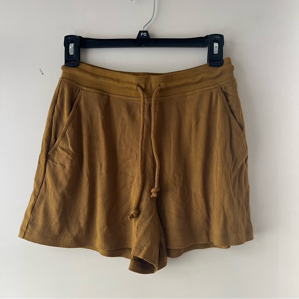 Lou & Grey Shorts